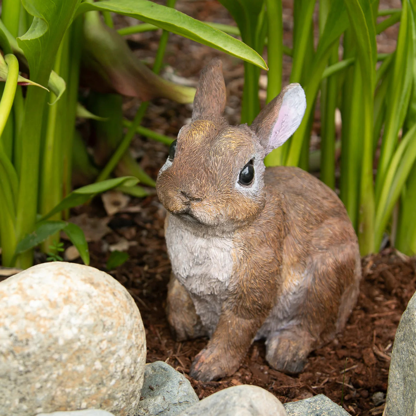 Garden Sitting Bunny Statue