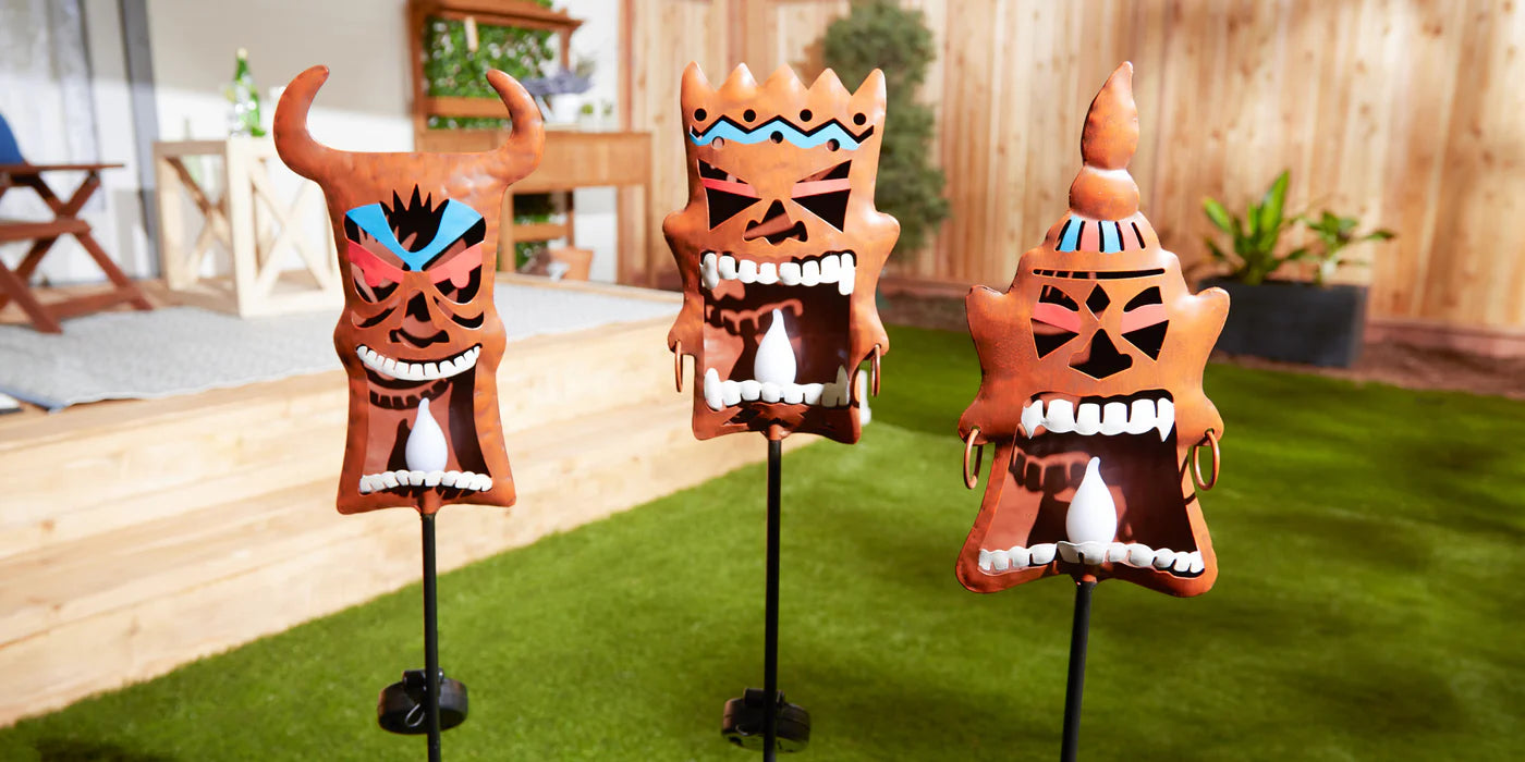 Tiki-Kapakapa Solar Stake