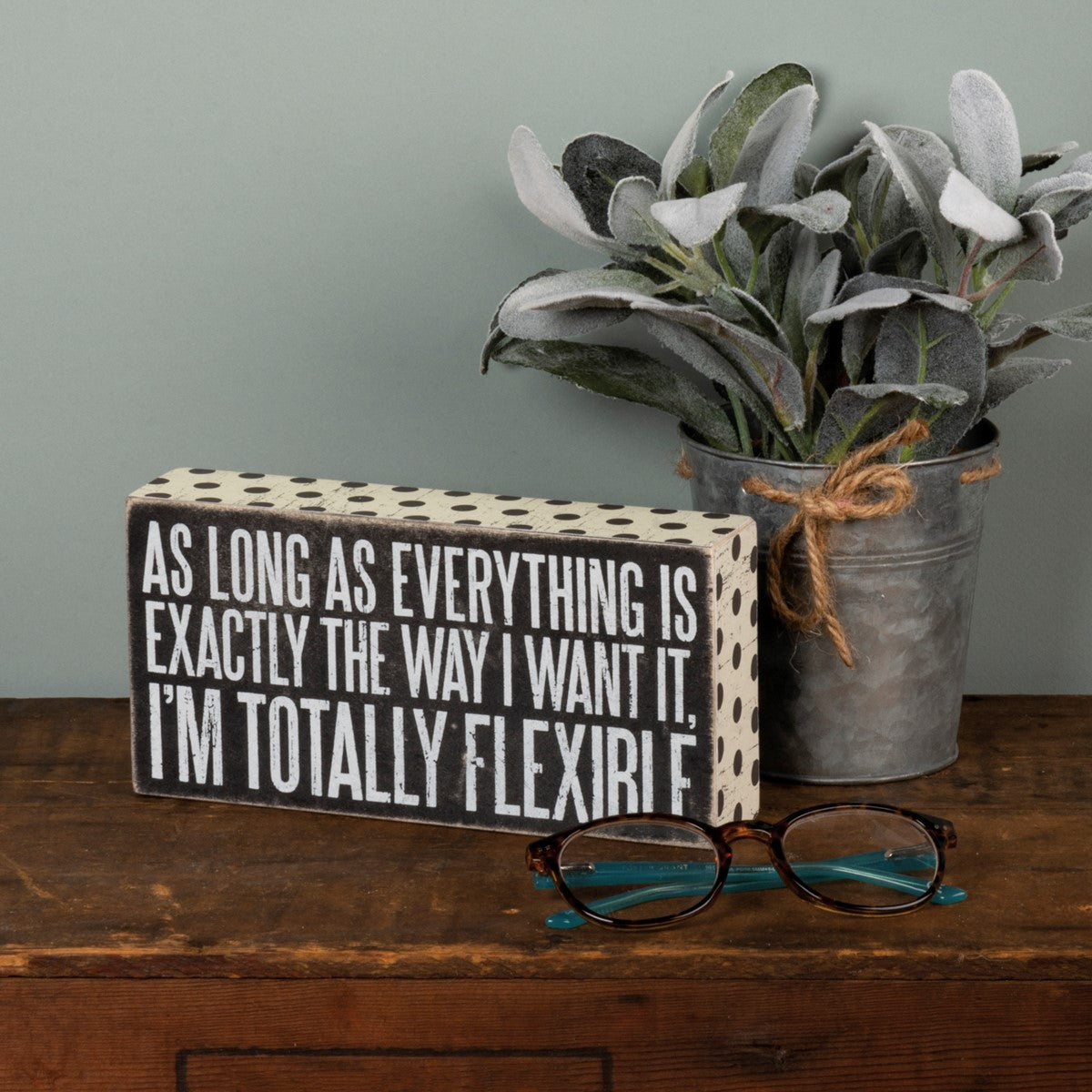 Box Sign - Totally Flexible