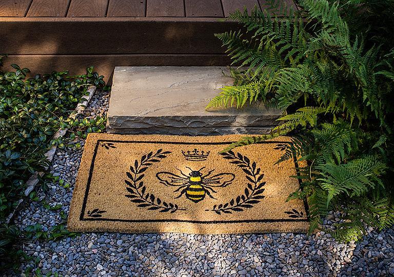 Bee In Crest Doormat