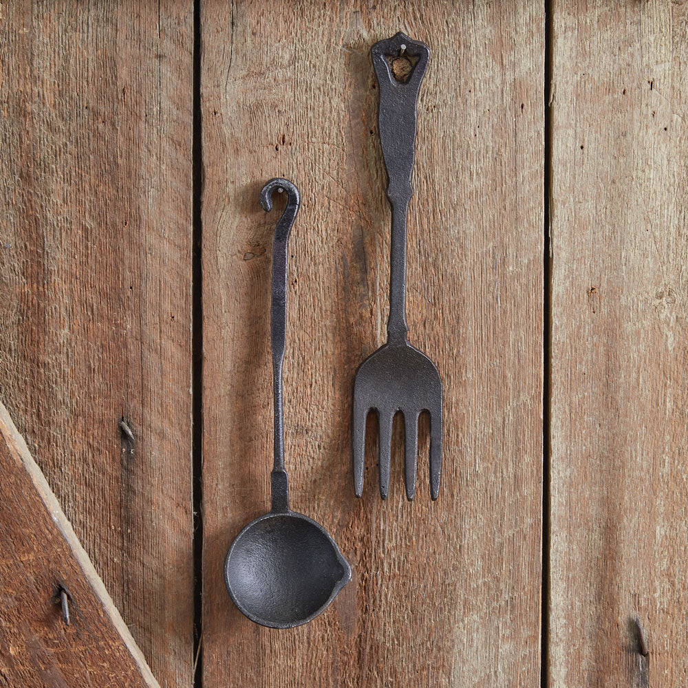 Set of Two Primitive Utensils