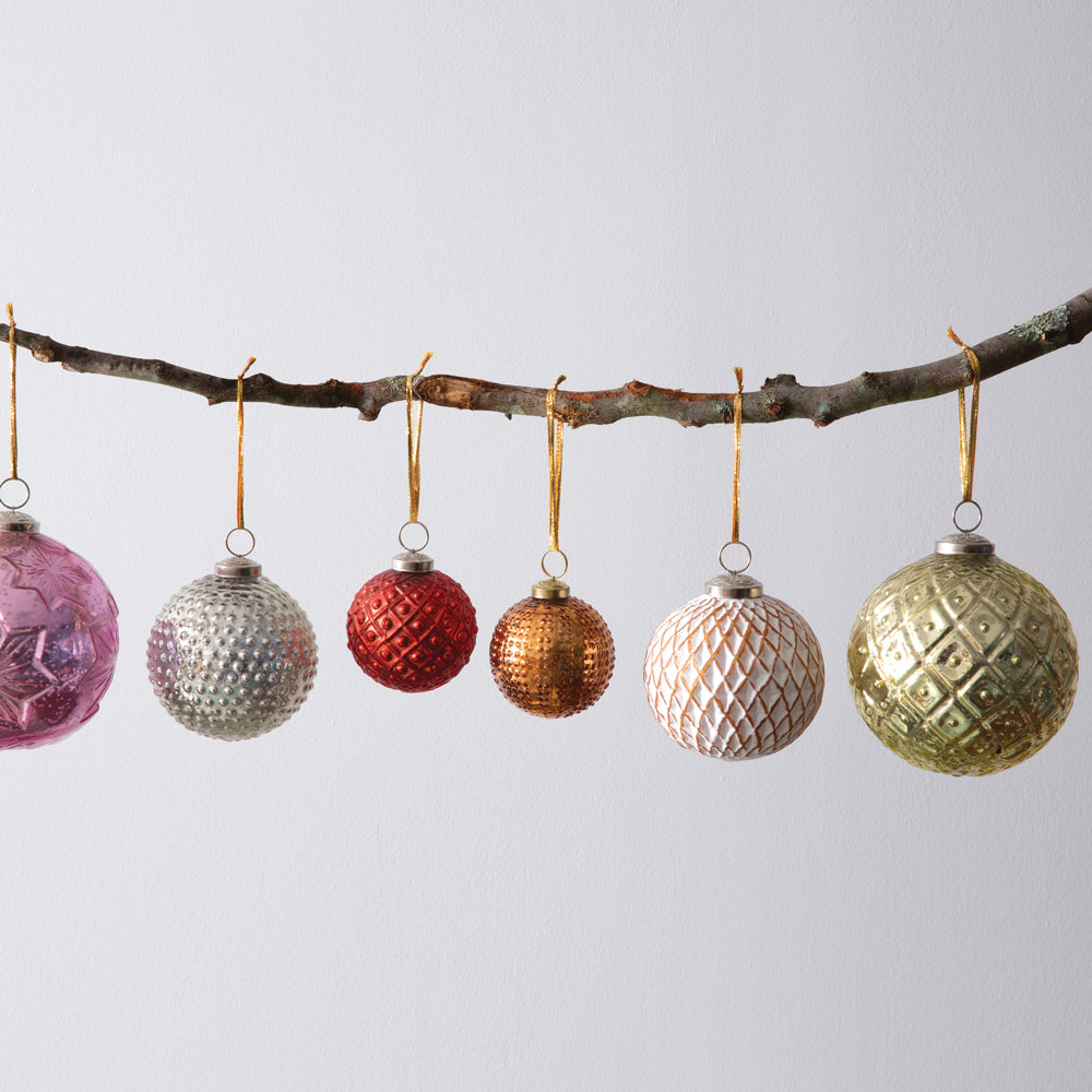 Diamond Patterned Mercury Glass Ornament - Gold