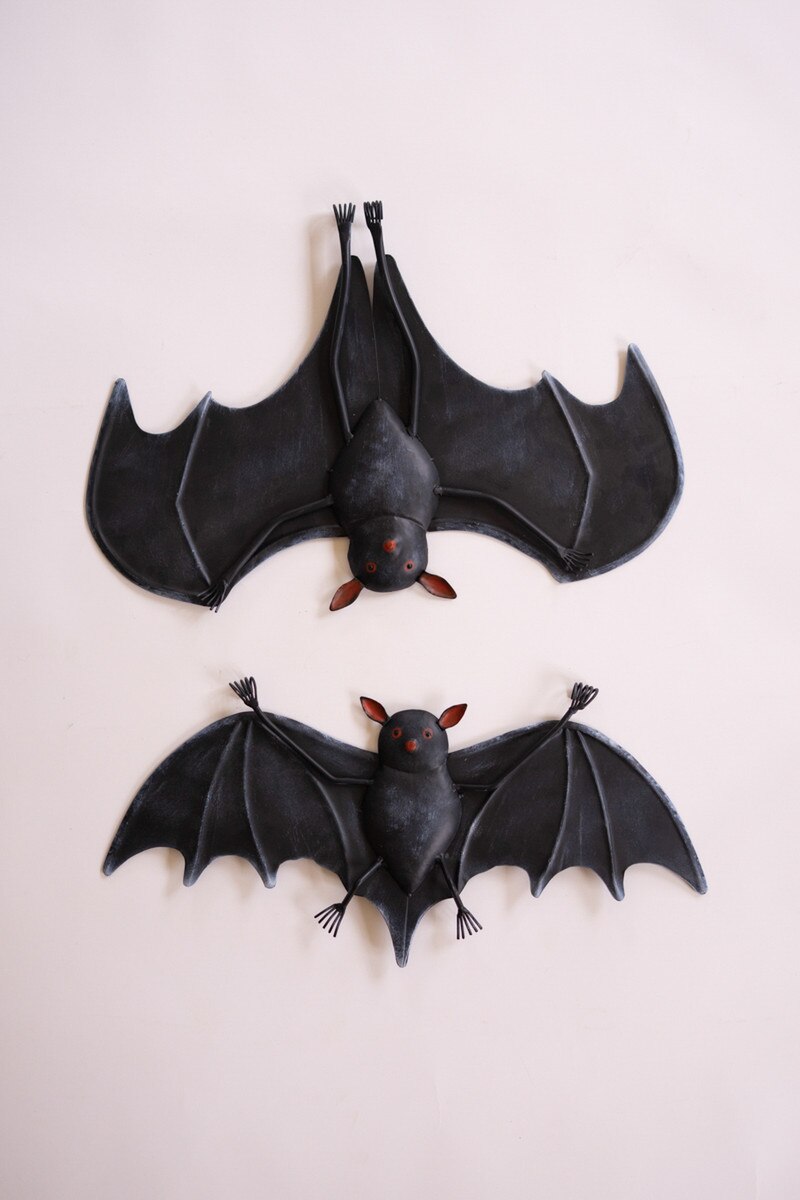 Set of 2 Painted Metal Wall-Hanging Halloween Bats