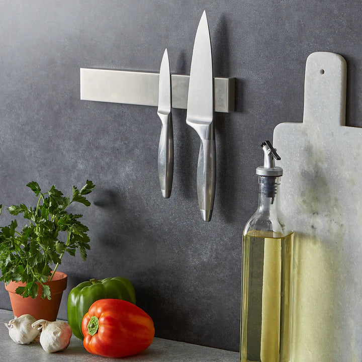 Deluxe Magnetic Knife Bar 10in