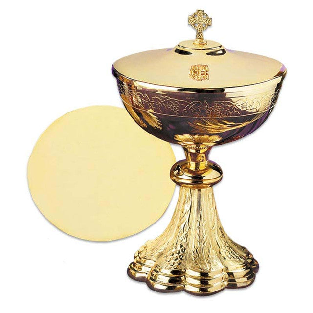 Grapes & Wheat Engraved Ciborium With Celtic Cross Cover