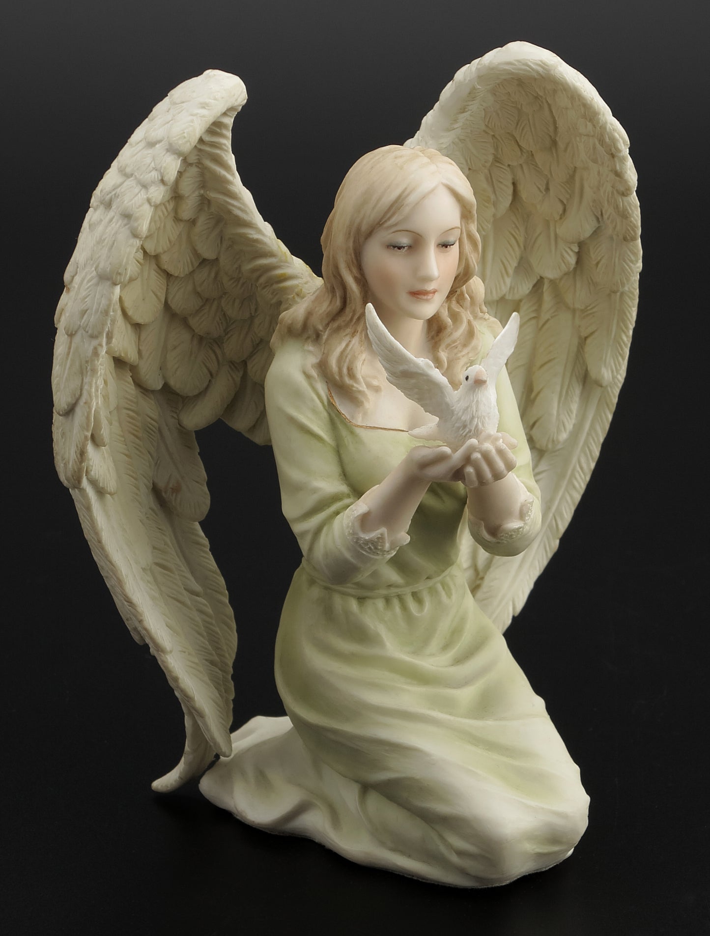 Angel Kneeling with Dove in Hands Statue