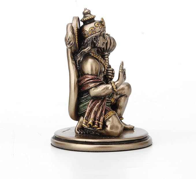 Half Kneeling Hanuman