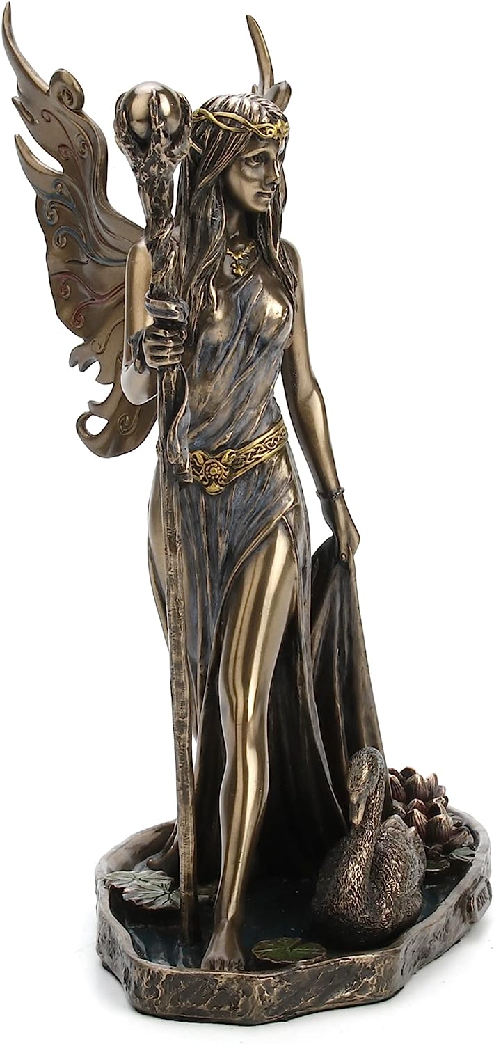 Aine The Faery Queen Of Summer Love And Fertility