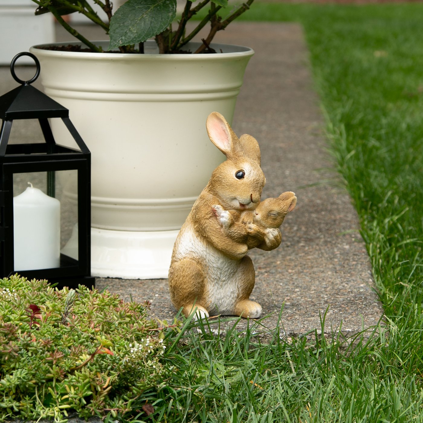 Mom And Baby Rabbit Figurine