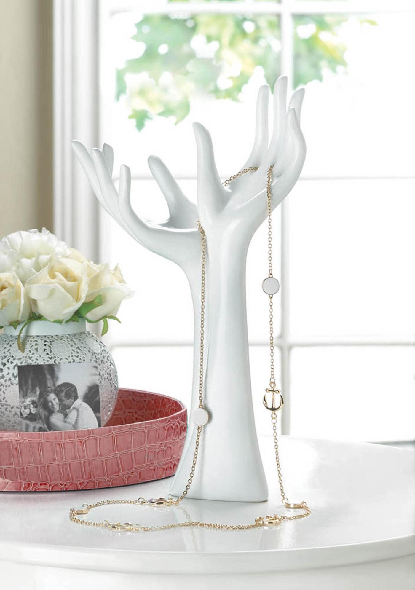 Helping Hands Jewelry Holder