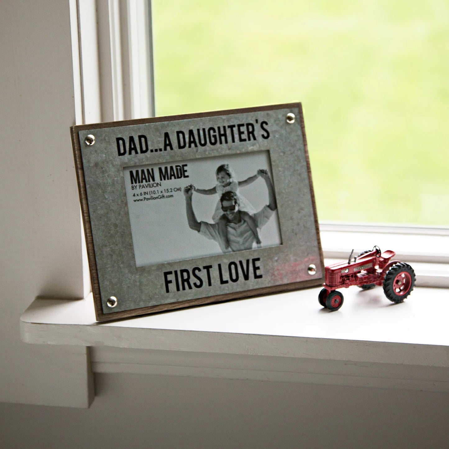First Love 8.5" x 6.5" Frame (Holds 4" x 6" Photo)