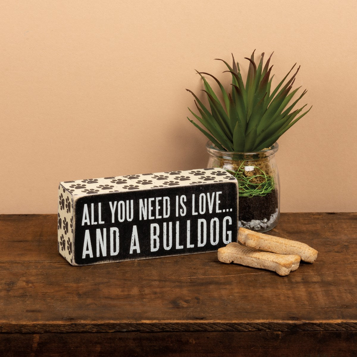 Bulldog Box Sign