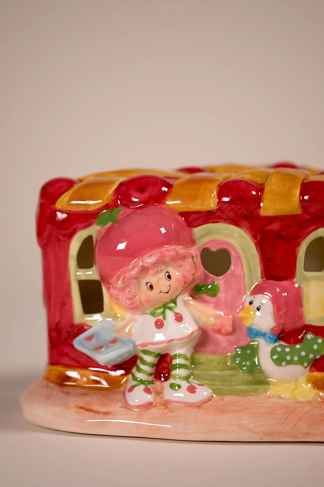 Cherry Cuddler Pie Candle House