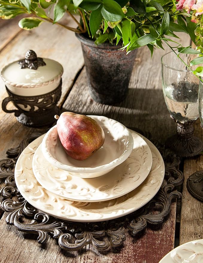 Acanthus Salad Plate