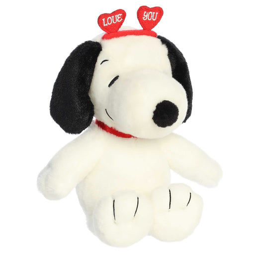 Peanuts - Love On The Mind - 9" Snoopy
