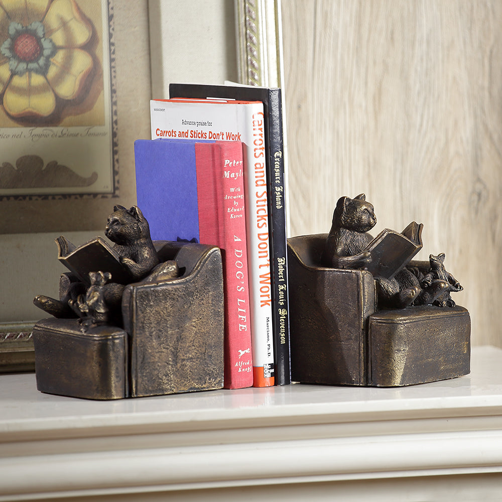 Reading Friends Bookends PR (c