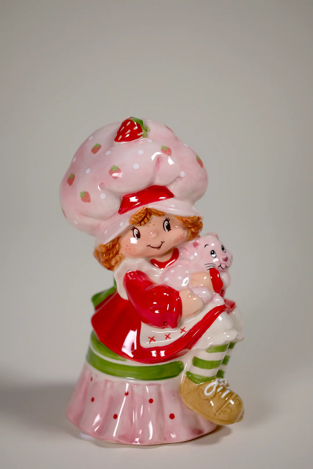 Strawberry Shortcake Pretty Sweet Figurine