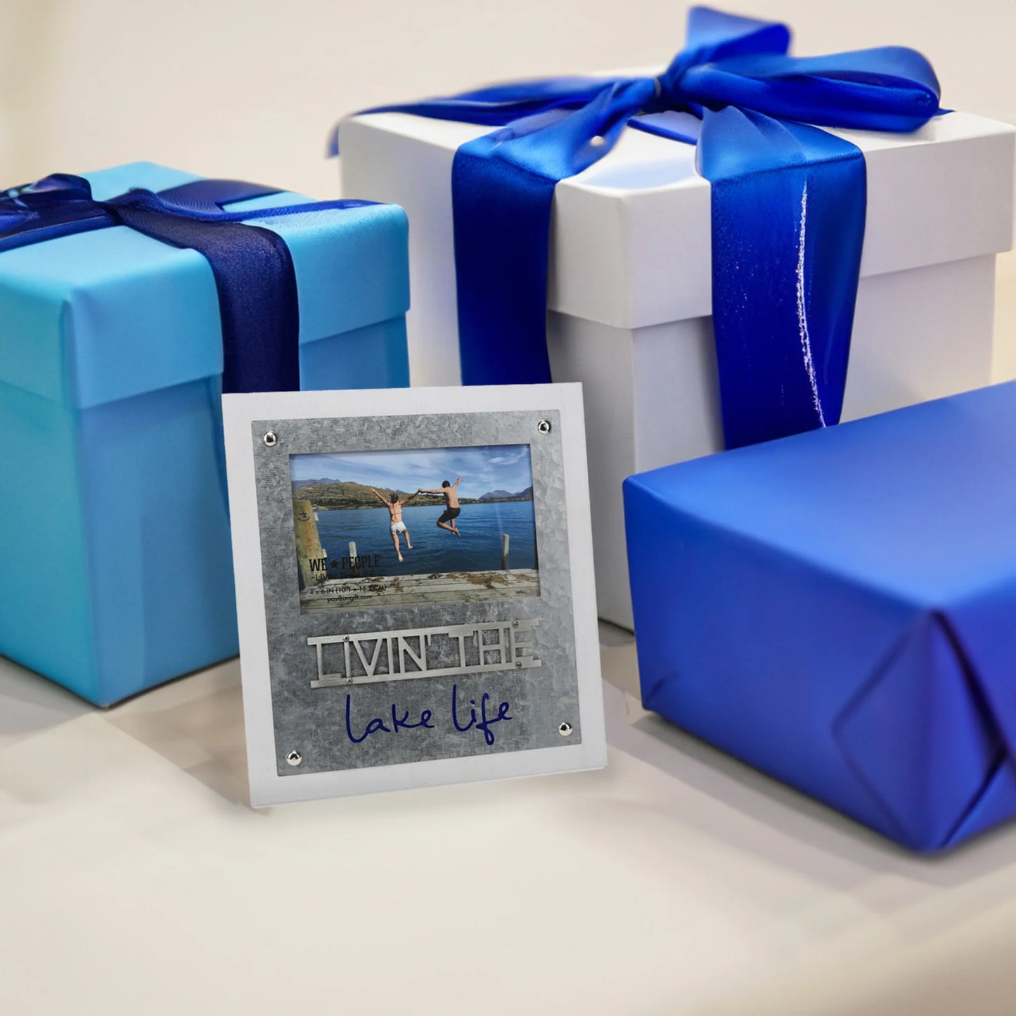 Lake Life 8.25" x 9" Frame (Holds 4" x 6" Photo)