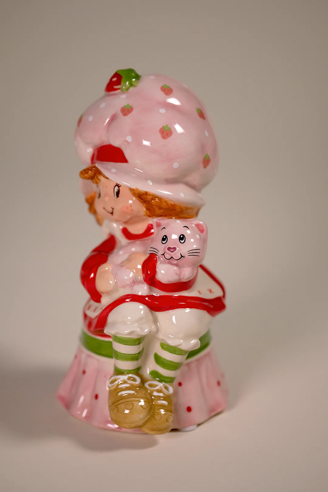 Strawberry Shortcake Pretty Sweet Figurine