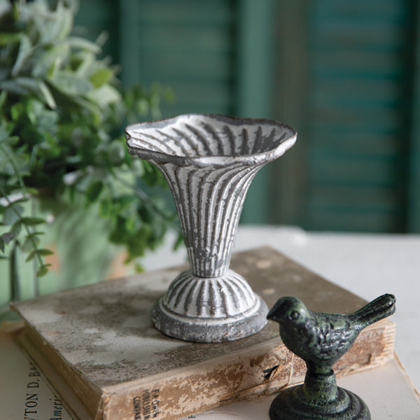 Metal Petunia Decorative Cup