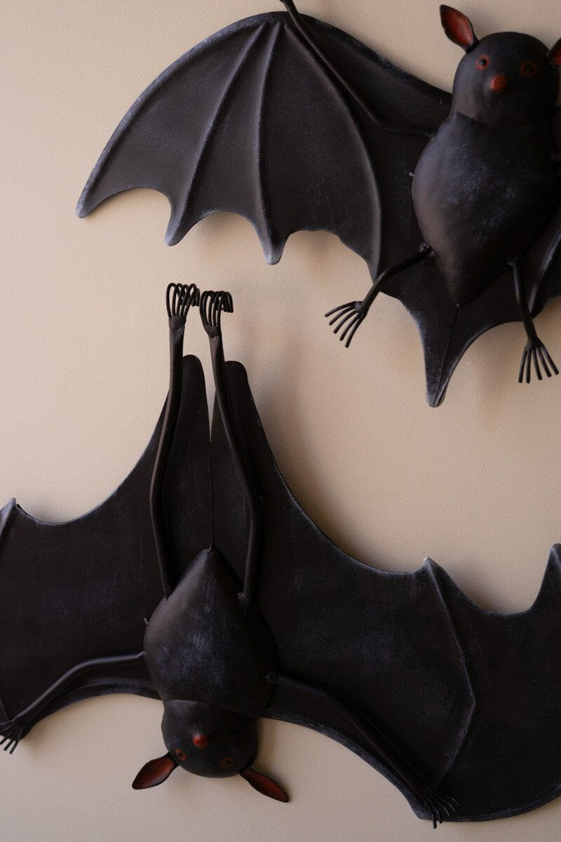 Set of 2 Painted Metal Wall-Hanging Halloween Bats