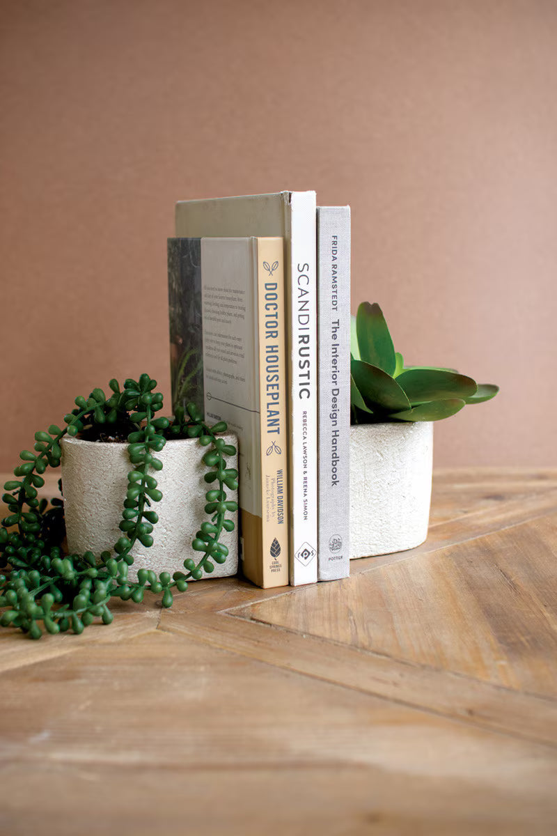 Set of 2 White Concrete Bookend Planters