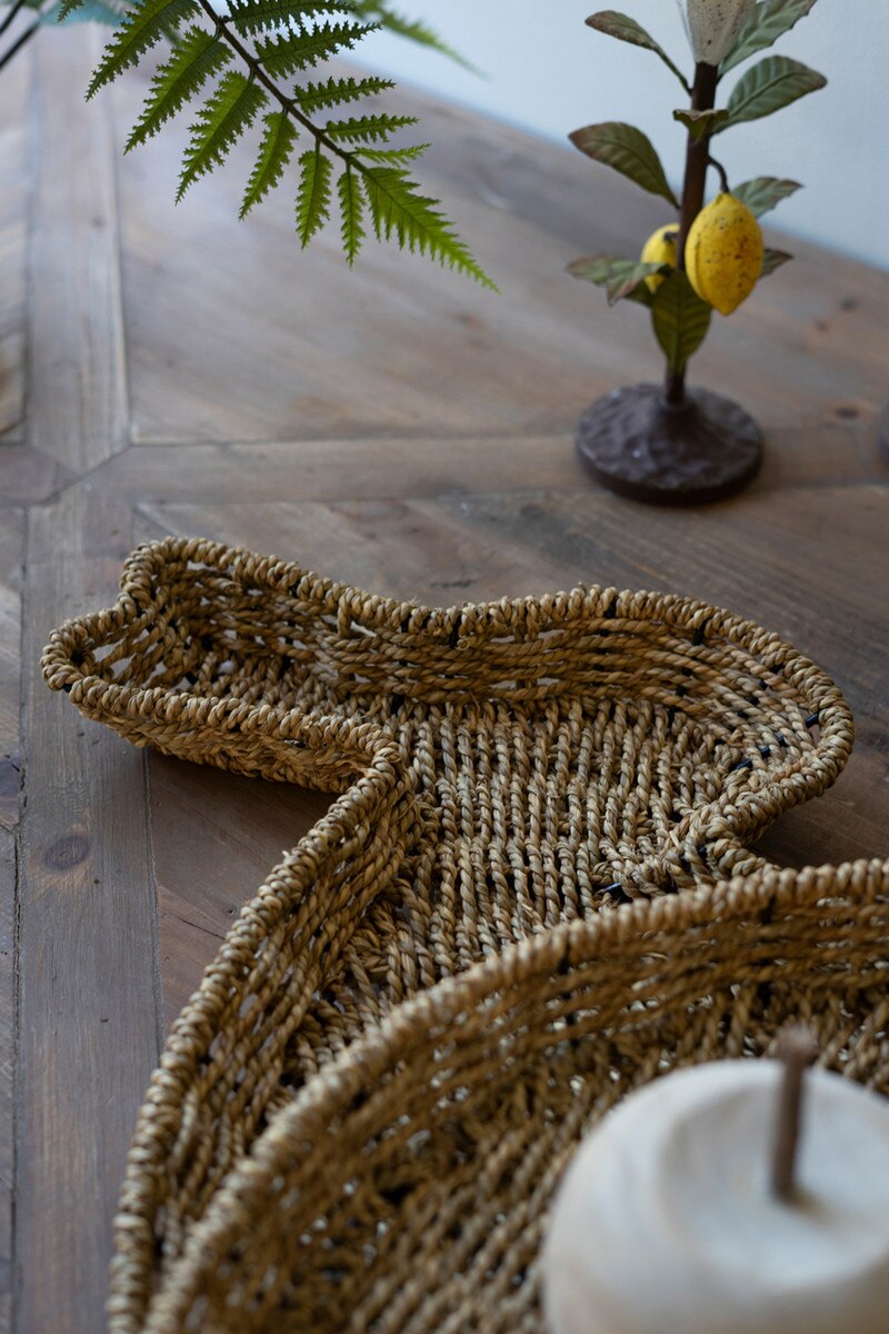 Set of 2 Woven Vine Rabbit Trays