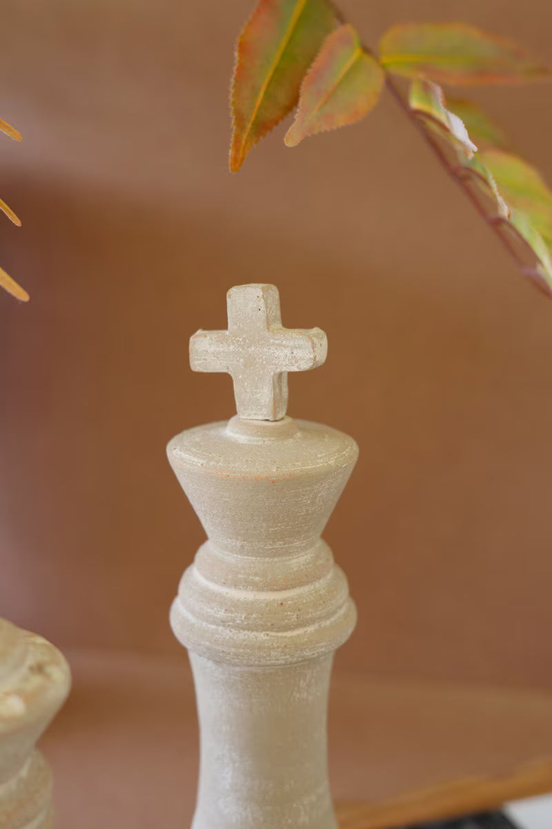 Set of 2 Grey-Wash Clay Chess Pieces