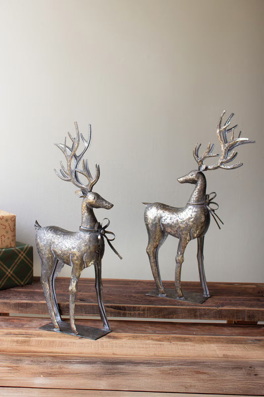 Set of 2 Rustic Metal Reindeer