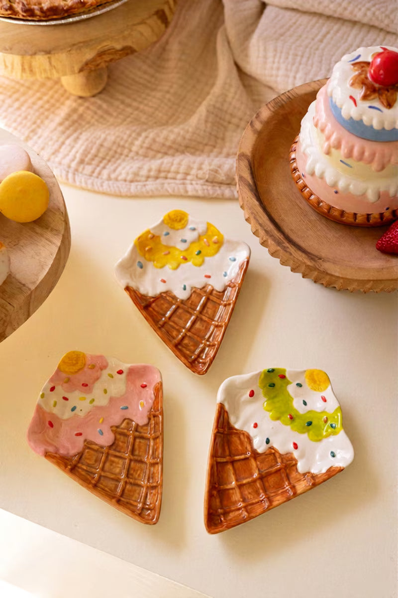 Set of 3 Ceramic Ice Cream Cone Plates