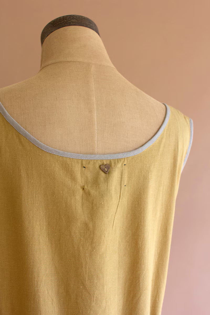 Fog and Pistachio Sleeveless Double-Sided Tie Dress