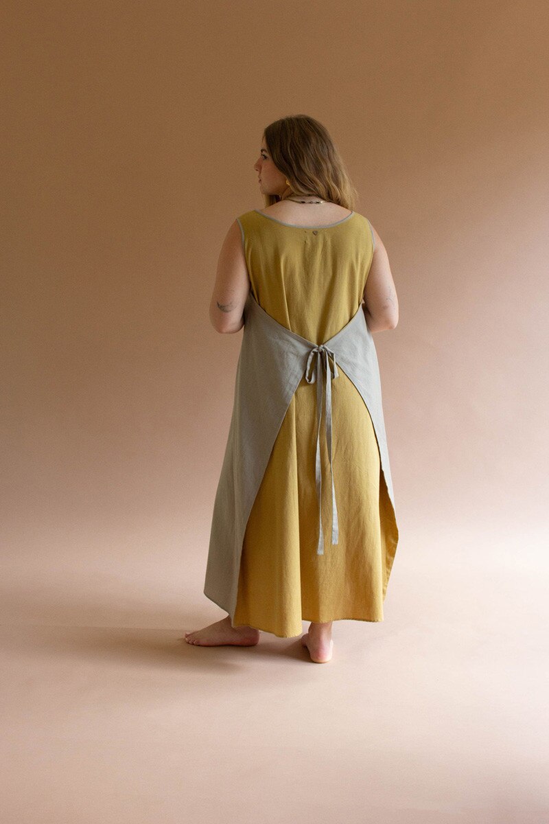 Fog and Pistachio Sleeveless Double-Sided Tie Dress