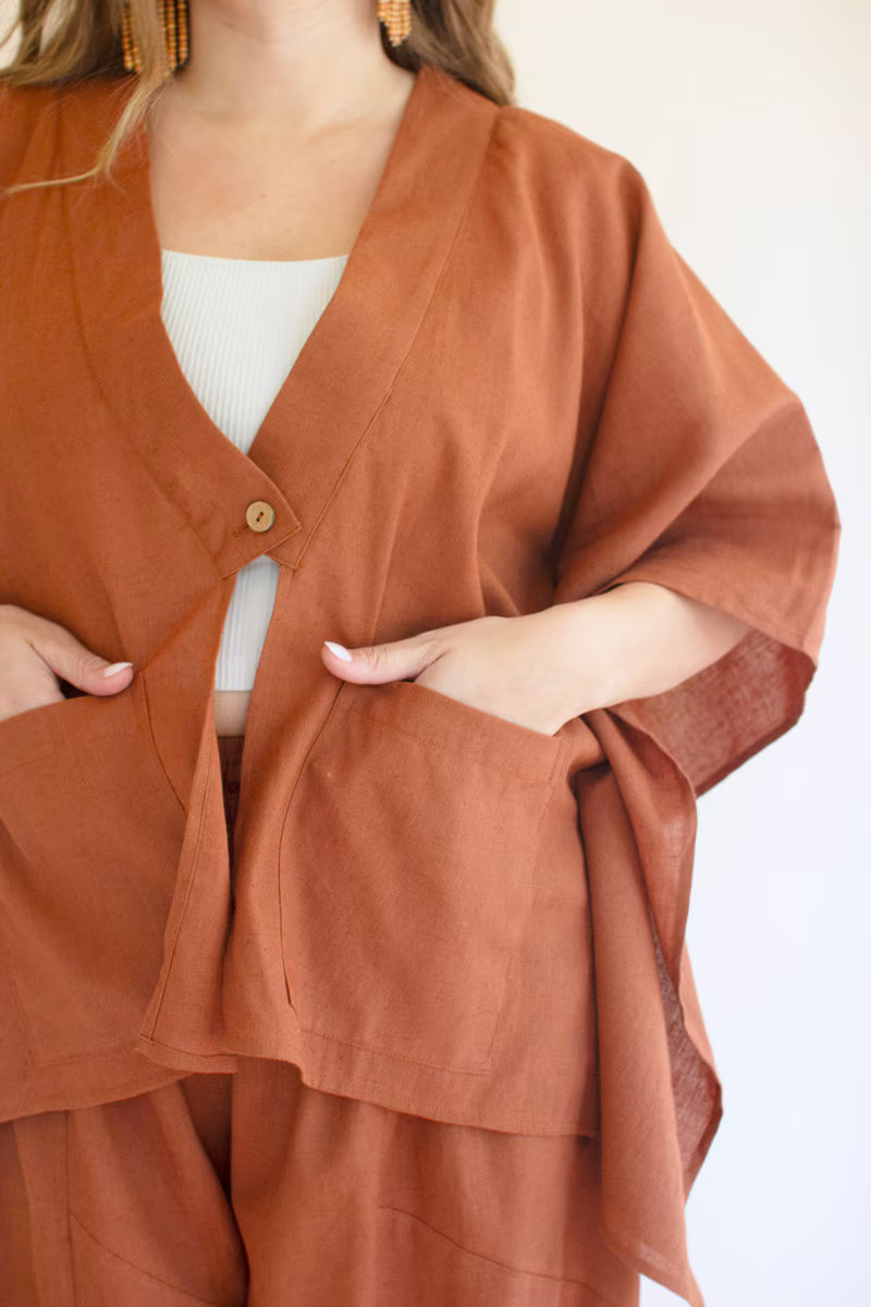 Cinnamon Winged-Sleeve Kimono with Front Pockets and Button