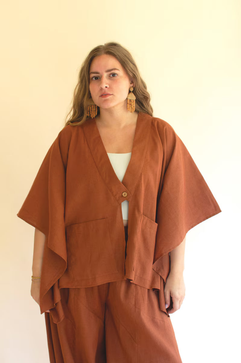 Cinnamon Winged-Sleeve Kimono with Front Pockets and Button