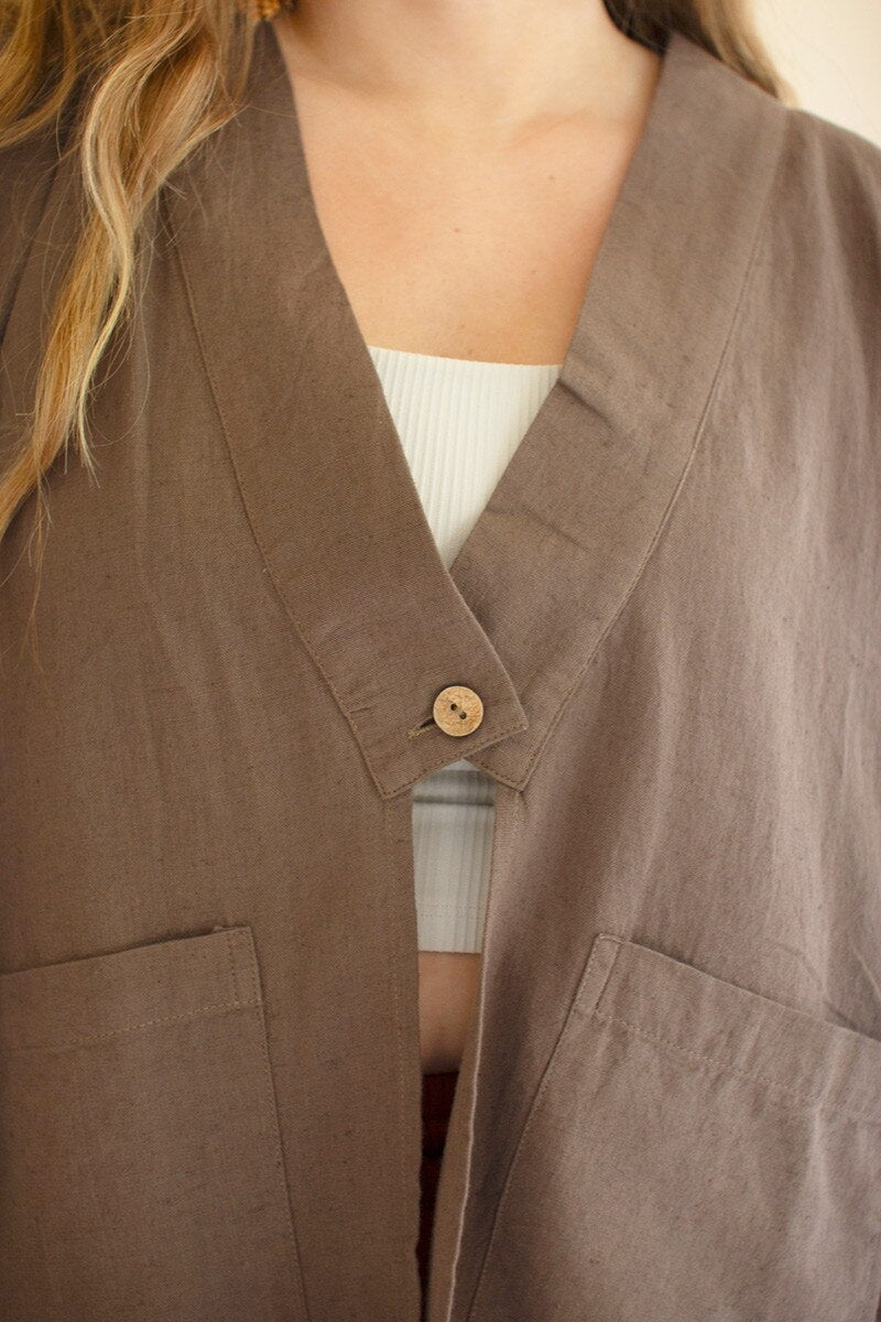 Oregano Winged-Sleeve Kimono with Front Pockets and Button