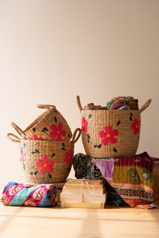 Set of 3 Seagrass Baskets with Embroidered Flowers