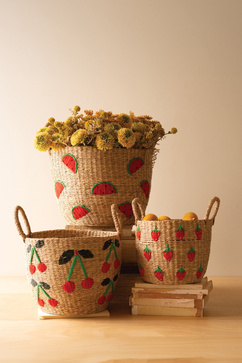 Set of 3 Seagrass Baskets with Embroidered Fruit