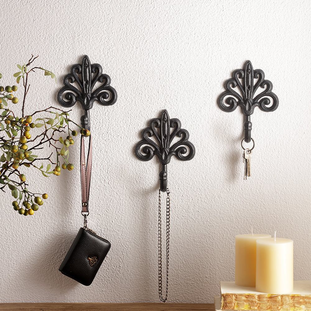 Swirl Pattern Wall Hook Set Of 3