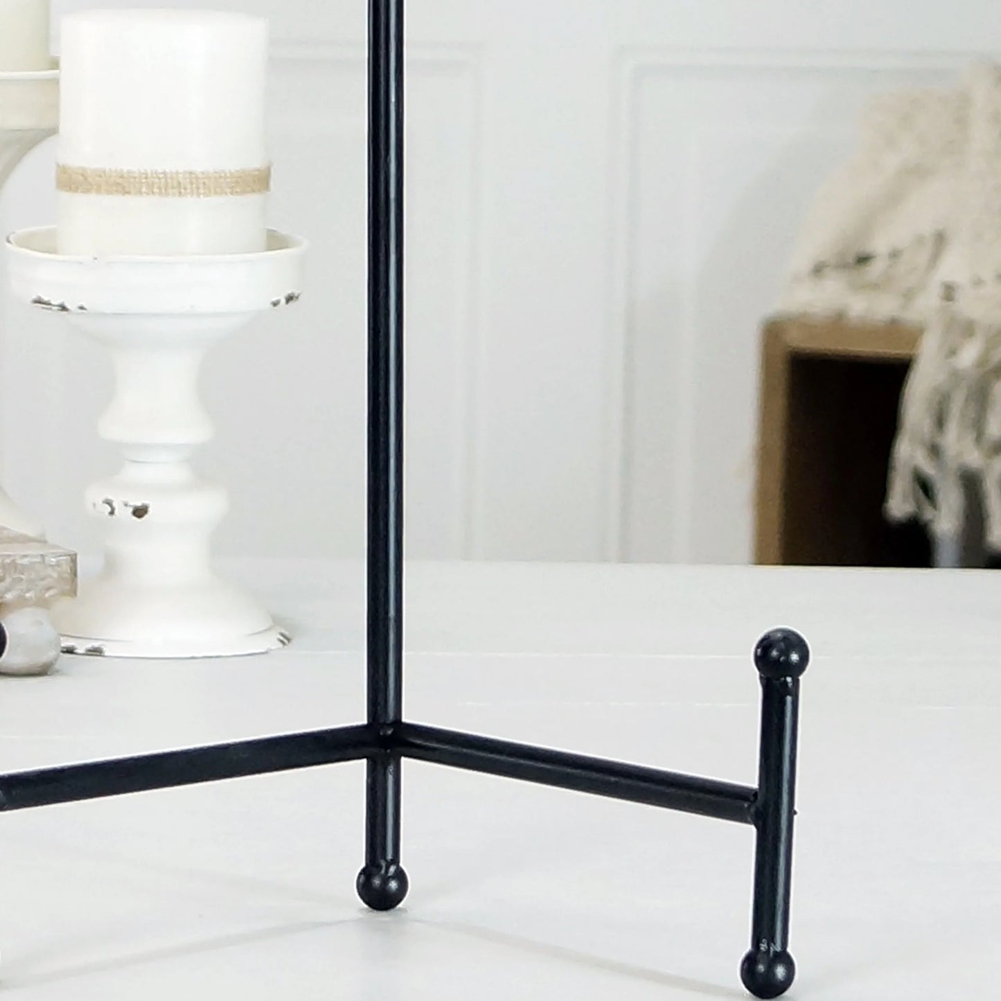 12" Metal Easel Large