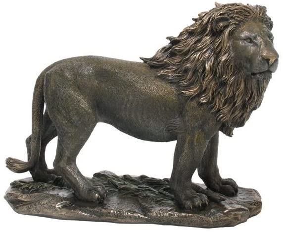 Lion Animal Lover Statue