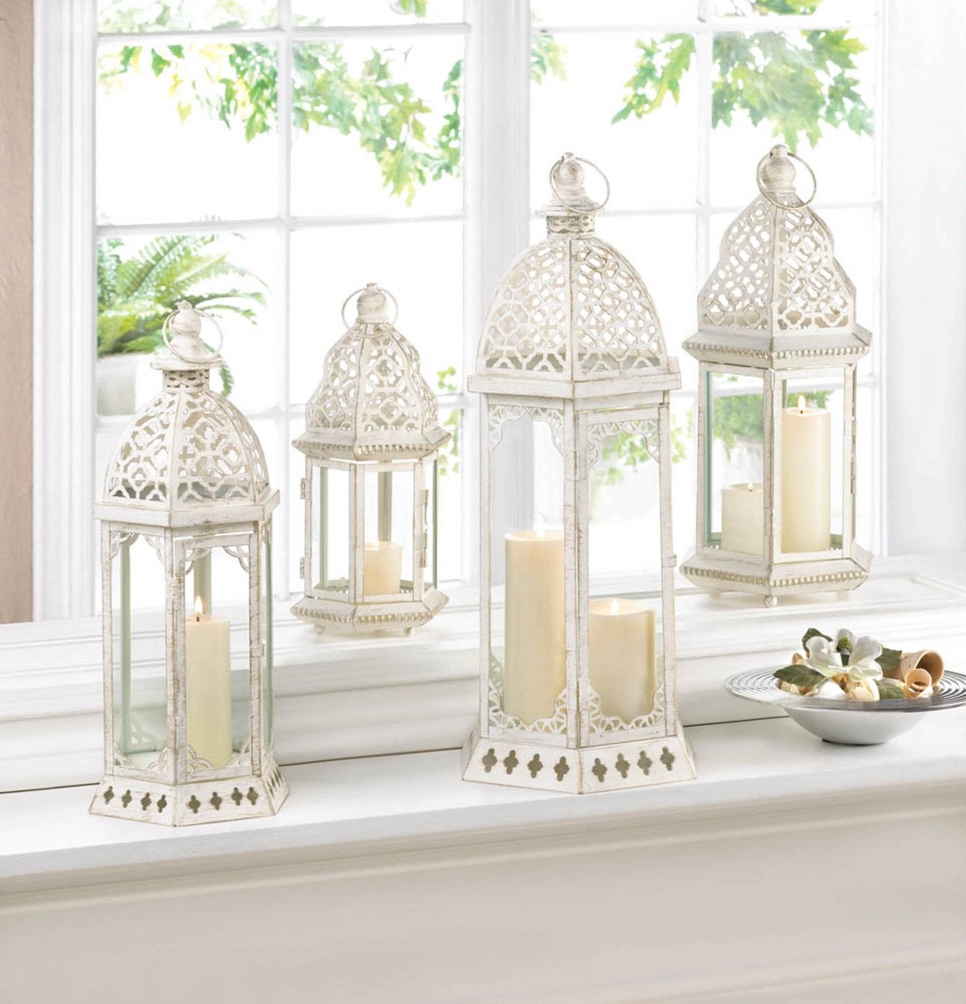 White Graceful Distressed Small Lantern