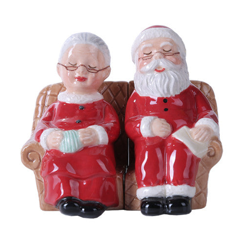 Mr. And Mrs Claus Christmas Magnetic Salt And Pepper Shaker Kitchen Set