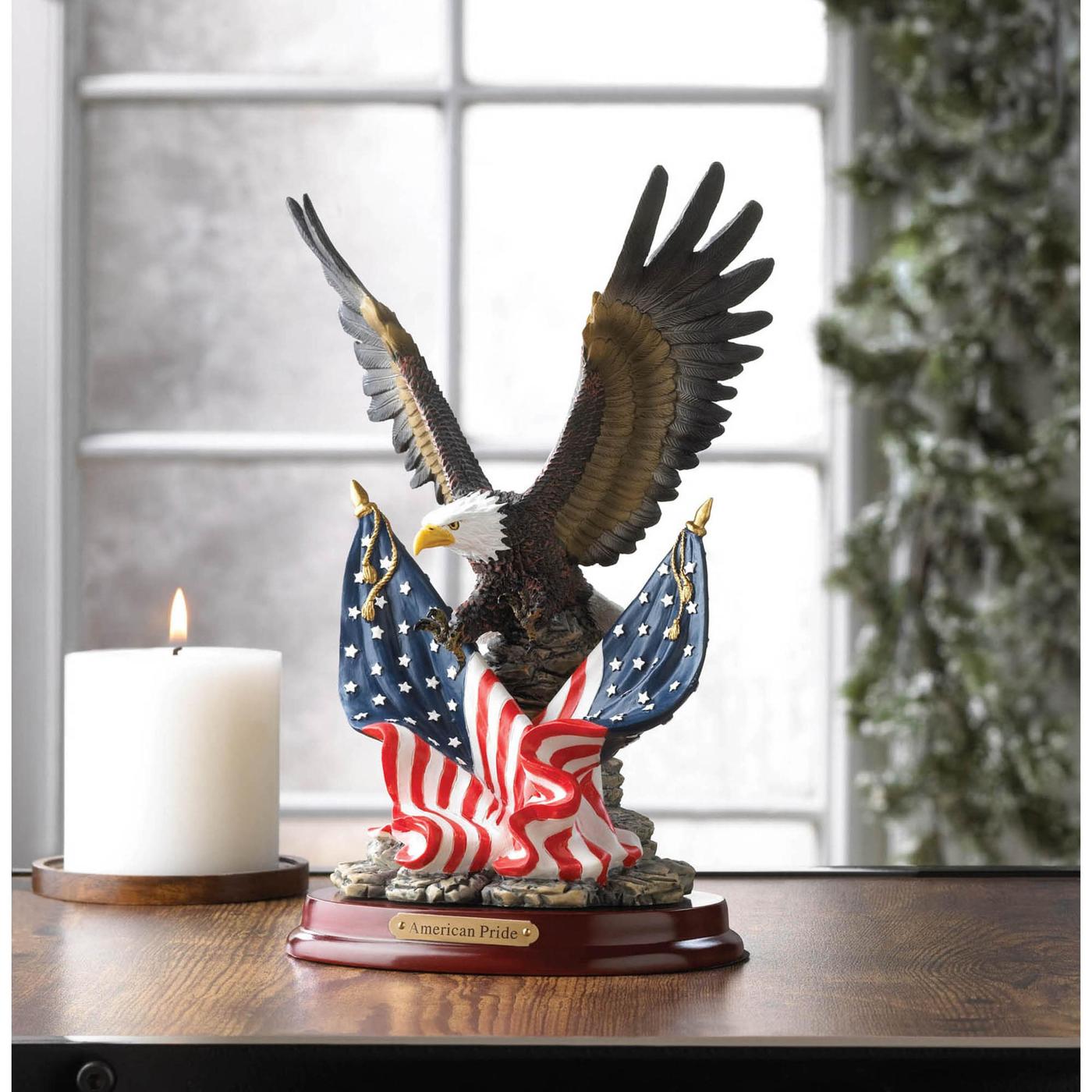 Patriotic Eagle Statue